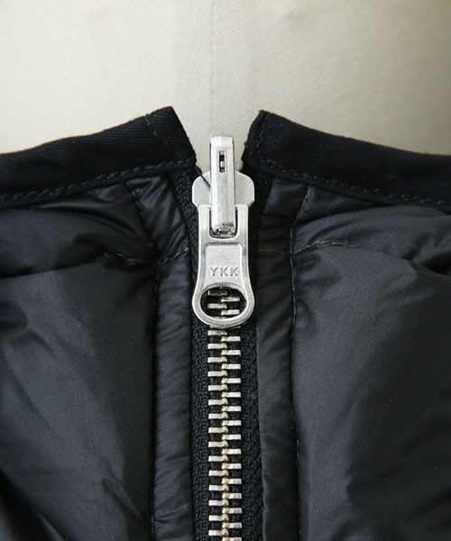 Ten-C（テンシー）の「Ten-C / テンシー：DOWN LINER HOODED -BLK-：TC-J0118-019[MUS]（ダウンジャケット/コート・メンズ・ブラック・44）」の9枚目の写真