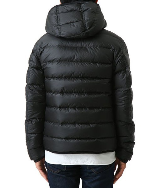 Ten-C（テンシー）の「Ten-C / テンシー：DOWN LINER HOODED -BLK-：TC-J0118-019[MUS]（ダウンジャケット/コート・メンズ・ブラック・44）」の5枚目の写真