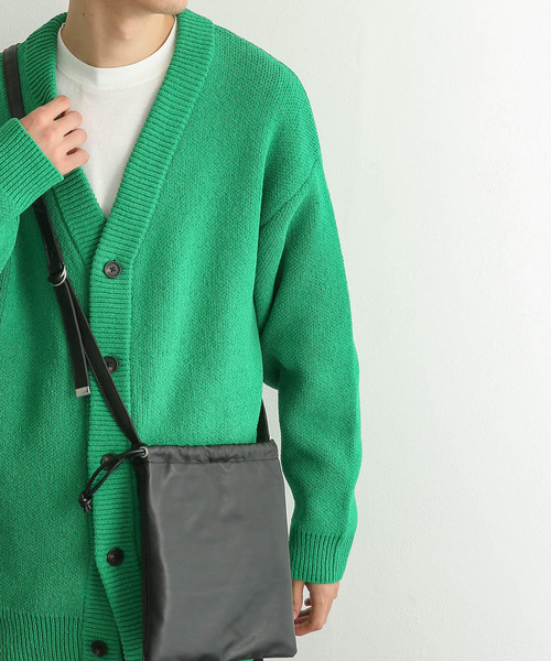 SENSE OF PLACE by URBAN RESEARCH(センスオブプレイスバイアーバンリサーチ)の「『イージーケア』モールVネックカーディガン(カーディガン/ボレロ・メンズ・ブラック/ベージュ/グリーン/アイボリー・MEDIUM/LARGE)」の5枚目の写真