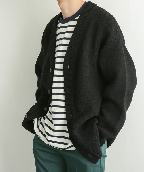 SENSE OF PLACE by URBAN RESEARCH(センスオブプレイスバイアーバンリサーチ)の「『イージーケア』モールVネックカーディガン(カーディガン/ボレロ・メンズ・ブラック/ベージュ/グリーン/アイボリー・MEDIUM/LARGE)」の11枚目の写真