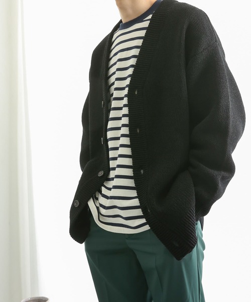 SENSE OF PLACE by URBAN RESEARCH(センスオブプレイスバイアーバンリサーチ)の「『イージーケア』モールVネックカーディガン(カーディガン/ボレロ・メンズ・ブラック/ベージュ/グリーン/アイボリー・MEDIUM/LARGE)」の12枚目の写真