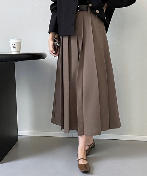 aimoha（アイモハ）の「ハイウエストプリーツスカート（スカート・レディース・ブラック/レッド/チョコ・MEDIUM/LARGE）」の19枚目の写真