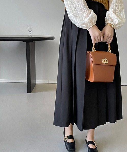 aimoha（アイモハ）の「ハイウエストプリーツスカート（スカート・レディース・ブラック/レッド/チョコ・MEDIUM/LARGE）」の5枚目の写真