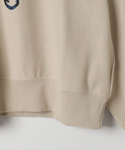 niko and...（ニコアンド）の「【Disney/CHALKBOY/niko and...】別注裏毛プルオーバー（スウェット・レディース・オフホワイト/ライトグレー/ベージュ・MEDIUM/LARGE）」の9枚目の写真