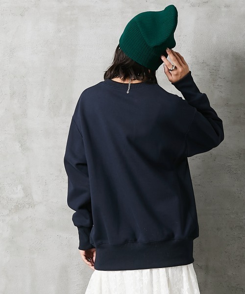 GEVS.（ジェイヴィス）の「＜大きいサイズ＞ 裏起毛ロゴプリントスウェット GEVS.（スウェット・レディース・ネイビー/杢グレー・4L/5L/3L/L/LL）」の14枚目の写真