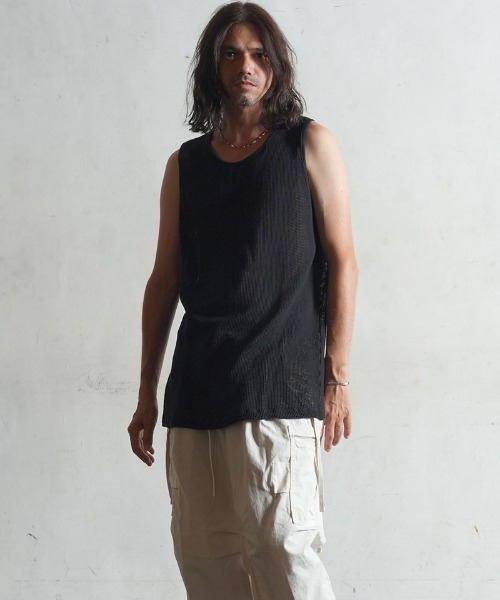 EGO TRIPPING(エゴトリッピング)の「mta486-ZIGZIG TANKTOP タンクトップ(タンクトップ・メンズ・ベージュ/ブラック/チャコール・48/46)」の1枚目の写真