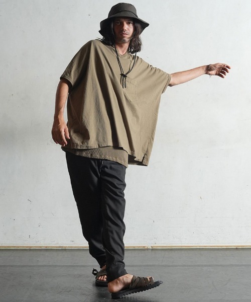 EGO TRIPPING(エゴトリッピング)の「mta486-ZIGZIG TANKTOP タンクトップ(タンクトップ・メンズ・ベージュ/ブラック/チャコール・48/46)」の8枚目の写真