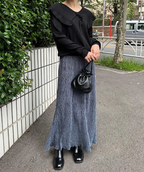 mebole(メボレ)の「ビッグカラーニット(ニット/セーター・レディース・ホワイト/ブラック・FREE)」の4枚目の写真