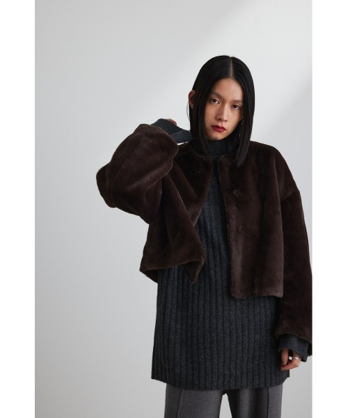 STYLEMIXER(スタイルミキサー)の「スクエアスリーブフェイクファージャケット(その他アウター・レディース・ダークブラウン/ブラック/ライトベージュ・FREE)」の11枚目の写真