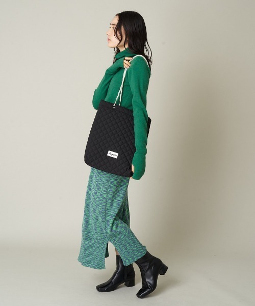 A de a.v.v（アードアー・ヴェ・ヴェ）の「キルティングトートバッグ（トートバッグ・レディース・ピンク/ブラック/アイボリー・FREE）」の19枚目の写真