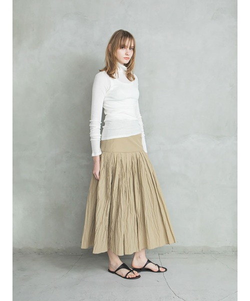 Nylon Tucked SK