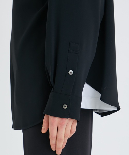 LiNoH（リノー）の「LAYRED L/S SHIRT（シャツ/ブラウス・メンズ・オフホワイト/ブルー/ブラック・1/2）」の22枚目の写真