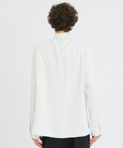 LiNoH（リノー）の「LAYRED L/S SHIRT（シャツ/ブラウス・メンズ・オフホワイト/ブルー/ブラック・1/2）」の7枚目の写真