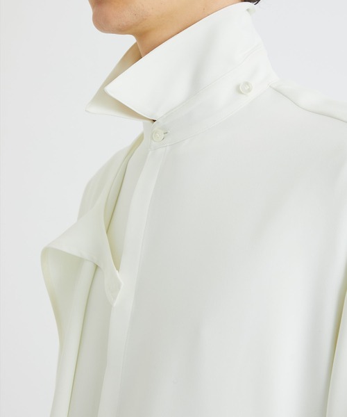 LiNoH（リノー）の「LAYRED L/S SHIRT（シャツ/ブラウス・メンズ・オフホワイト/ブルー/ブラック・1/2）」の9枚目の写真