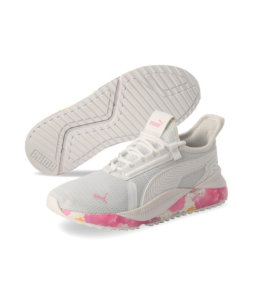 PUMA（プーマ）の「PUMA プーマ ウィメンズ ペーサー フューチャー ストリート TINCTURE スニーカ（スニーカー・レディース・ホワイト系その他・22.5cm/25.0cm/22.0cm/25.5cm/24.5cm/23.5cm/23.0cm/26.0cm/24.0cm）」の2枚目の写真