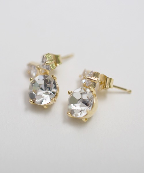 LINFA (リンファ)の「【LINFA】ゆらゆらビジューリボンピアス(ピアス(両耳用)・レディース・シルバー/ベージュ/ブラック/ブルー/レッド/グリーン/イエロー/ホワイト/ピンク・FREE)」の22枚目の写真