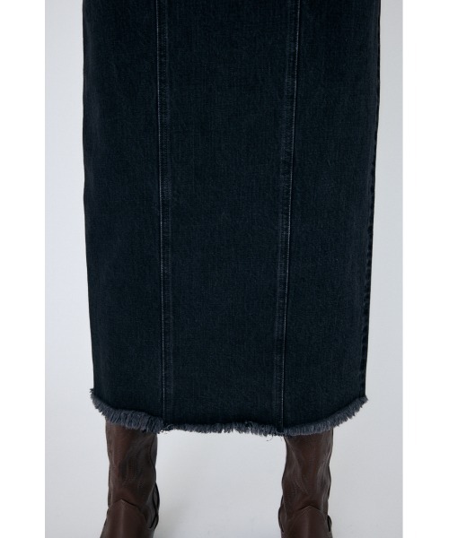 MOUSSY（マウジー）の「CUT OFF DENIM I LINE スカート（デニムスカート・レディース・ブルー/ブラック・2/0/1）」の11枚目の写真