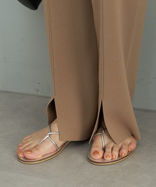 SHENERY（シーナリー）の「【WEB限定】(NICOLAS LAINAS/ニコラスライナス)サンダル（サンダル・レディース・ゴールド/シルバー・38/36/37）」の3枚目の写真