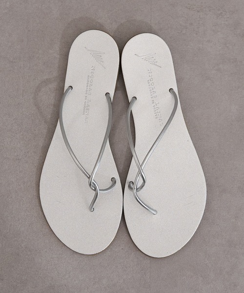 SHENERY（シーナリー）の「【WEB限定】(NICOLAS LAINAS/ニコラスライナス)サンダル（サンダル・レディース・ゴールド/シルバー・38/36/37）」の9枚目の写真