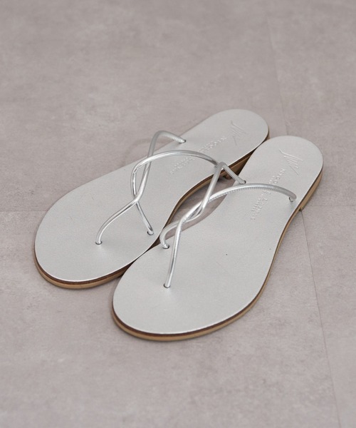 SHENERY（シーナリー）の「【WEB限定】(NICOLAS LAINAS/ニコラスライナス)サンダル（サンダル・レディース・ゴールド/シルバー・38/36/37）」の10枚目の写真