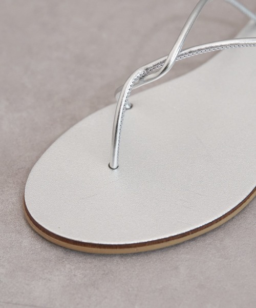 SHENERY（シーナリー）の「【WEB限定】(NICOLAS LAINAS/ニコラスライナス)サンダル（サンダル・レディース・ゴールド/シルバー・38/36/37）」の13枚目の写真