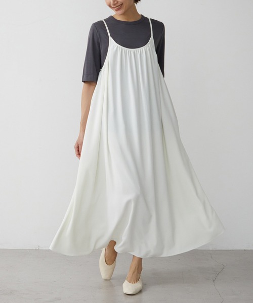 for/c（フォーシー）の「ボリュームフレアギャザーキャミワンピース【サスティナブル】（ワンピース・レディース・ホワイト/ブラック/モカ・S/L/LL/M）」の19枚目の写真