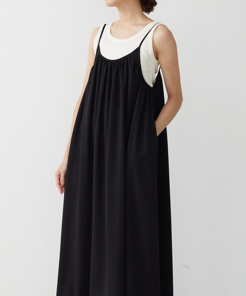 for/c（フォーシー）の「ボリュームフレアギャザーキャミワンピース【サスティナブル】（ワンピース・レディース・ホワイト/ブラック/モカ・S/L/LL/M）」の16枚目の写真