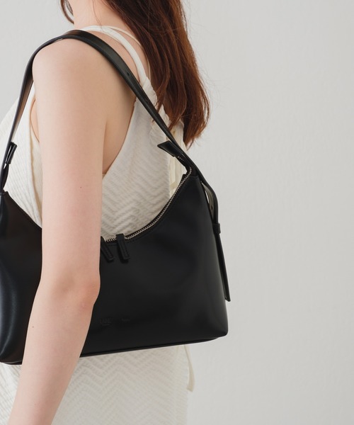 Kastane（カスタネ）の「ハーフムーンBAG（ハンドバッグ）」 - WEAR