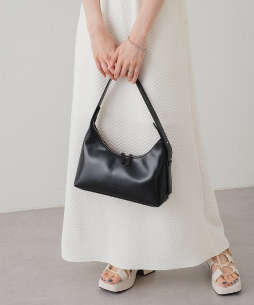 Kastane(カスタネ)の「ハーフムーンBAG(ハンドバッグ・レディース・ブラック/ピンク/アイボリー/ミント・FREE)」の5枚目の写真