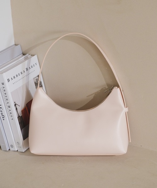 Kastane（カスタネ）の「ハーフムーンBAG（ハンドバッグ）」 - WEAR