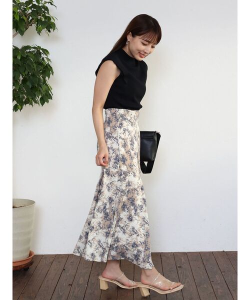 LAGUNAMOON（ラグナムーン）の「タックスリーブニットプルオーバー（ニット/セーター・レディース・アイボリー/ライトブルー/ブラック・FREE）」の6枚目の写真