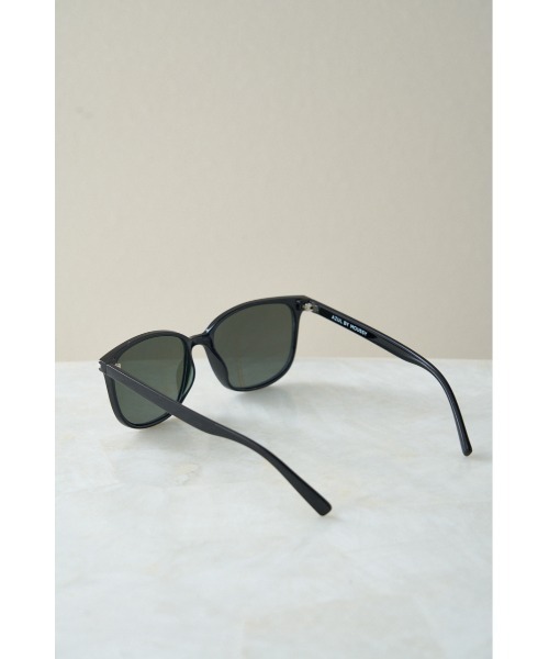 AZUL by moussy(アズールバイマウジー)の「BASIC WELLINGTON EYEWEAR/ベーシックウェリントンアイウェア(サングラス・レディース・ブラック/ブラウン・FREE)」の7枚目の写真