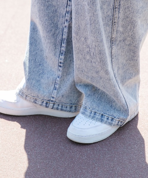 WEGO(ウィゴー)の「WEGO/デニムカーゴパンツ(カーゴパンツ・メンズ・スカイブルー/ブラック・MEDIUM/LARGE)」の4枚目の写真