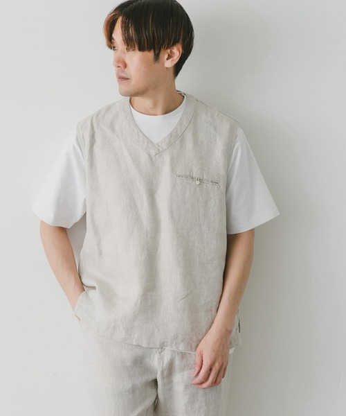 URBAN RESEARCH DOORS(アーバンリサーチドアーズ)の「『セットアップ対応』 リネンVネックベスト(ベスト・メンズ・ブルー系その他/スミクロ/アイボリー・MEDIUM/LARGE)」の9枚目の写真