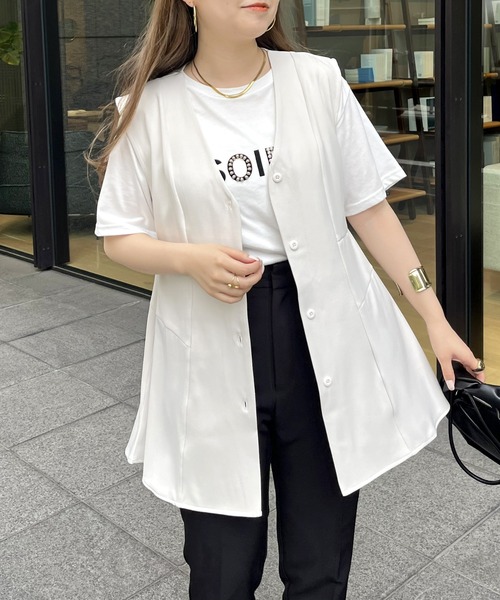 prose verse(プロズヴェール)の「Vネックペプラムジレ(ベスト・レディース・ブラック/アイボリー・フリ-)」の4枚目の写真