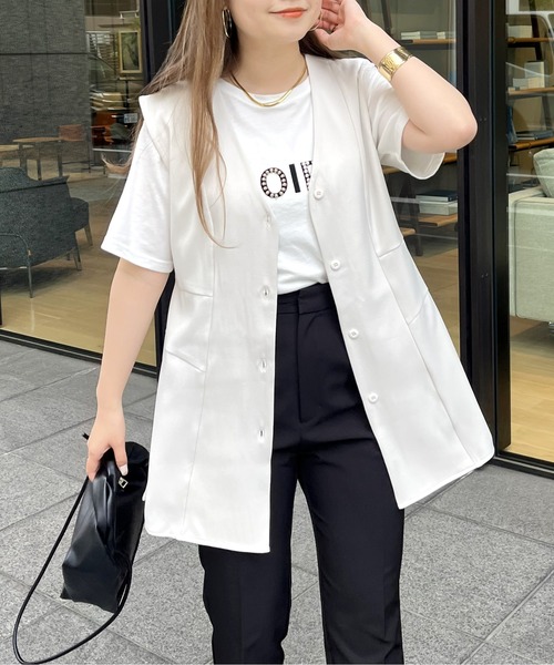 prose verse(プロズヴェール)の「Vネックペプラムジレ(ベスト・レディース・ブラック/アイボリー・フリ-)」の11枚目の写真