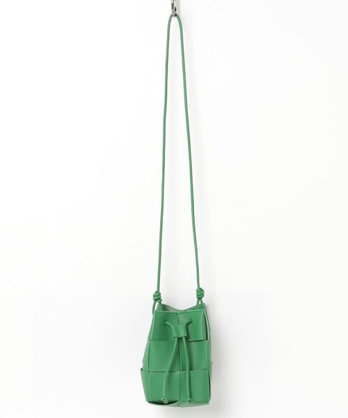 HIKA（ヒカ）の「【HIKA】PUレザー 編み込みミニショルダーBAG（ショルダーバッグ・レディース・ホワイト/ブラック/シルバー/グリーン/ブラウン/カーキ/ミント/イエロー・FREE）」の5枚目の写真