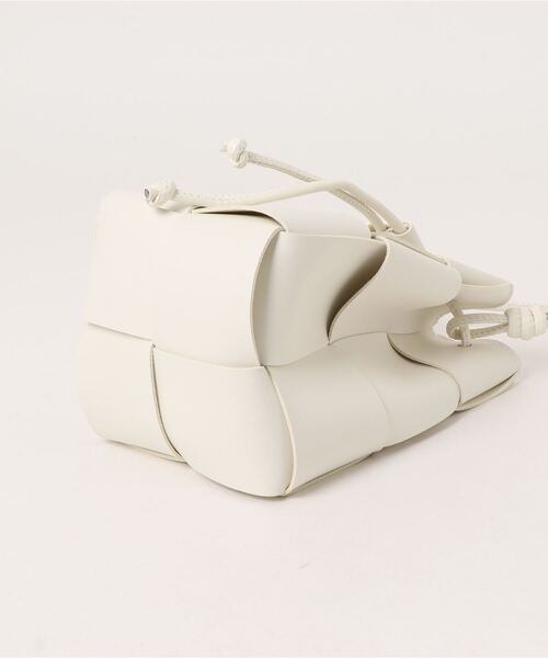 HIKA（ヒカ）の「【HIKA】PUレザー 編み込みミニショルダーBAG（ショルダーバッグ・レディース・ホワイト/ブラック/シルバー/グリーン/ブラウン/カーキ/ミント/イエロー・FREE）」の13枚目の写真