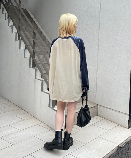 レインボー様②C6264 AmericanaスリットTシャツコーデ kOhAKU線画×ペイント風Tシャツ』レディースファッション通販