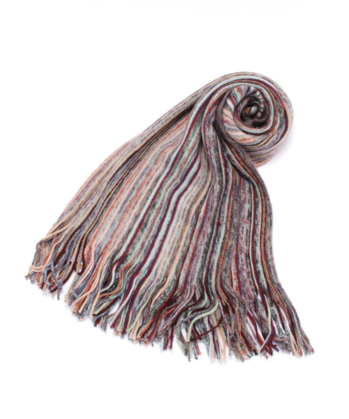 BEAMS（ビームス）の「BEAMS / ラッセル編み マフラー（マフラー・メンズ・グレー/チャコールグレー/ブラック/レッド/ワイン・ONE SIZE）」の4枚目の写真