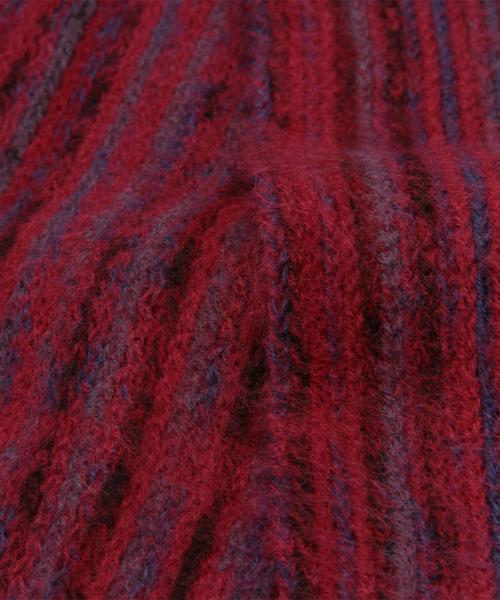 BEAMS（ビームス）の「BEAMS / ラッセル編み マフラー（マフラー・メンズ・グレー/チャコールグレー/ブラック/レッド/ワイン・ONE SIZE）」の13枚目の写真