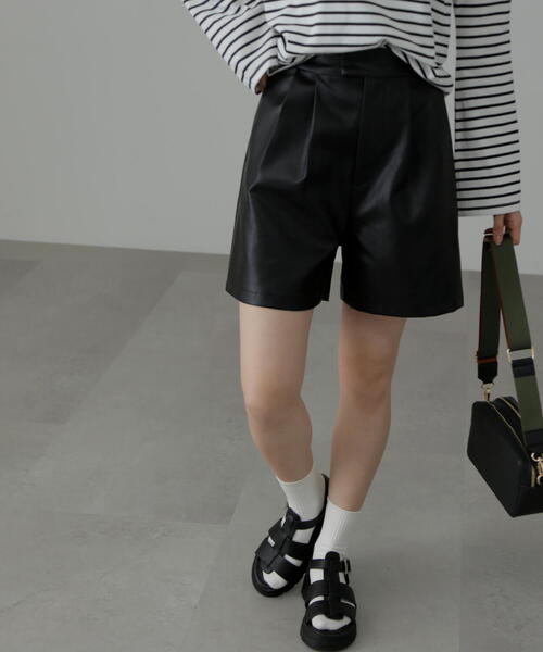 FREE'S MART（フリーズマート）の「◆【低身長サイズ/Sシリーズ対応】合皮ショートパンツ（その他パンツ・レディース・ブラック・X-SMALL/SMALL/MEDIUM）」の19枚目の写真