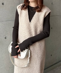 andme（アンドミー）の「フェイクリングウールVネックボアワンピース（ワンピース）」