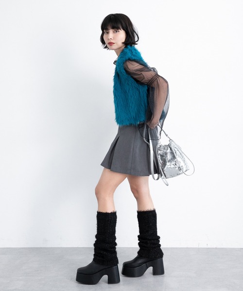 PAGEBOY（ページボーイ）の「フェザーレッグウォーマー（レッグウォーマー・レディース・ブラック/ホワイト・FREE）」の4枚目の写真