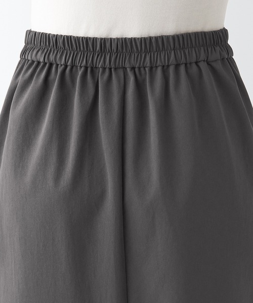 無印良品（ムジルシリョウヒン）の「再生ポリエステルタックスカート（スカート・レディース・ブラック/グレー/ダークグレー・XXL/XS/M/L/S/XL）」の18枚目の写真