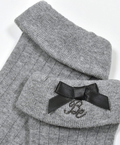 BeBe（ベベ）の「ロゴ刺繍ハイソックス(13~24cm)（ソックス/靴下・キッズ・グレー/ネイビー・21.0cm/17.0cm/24.0cm/19.0cm/15.0cm）」の9枚目の写真