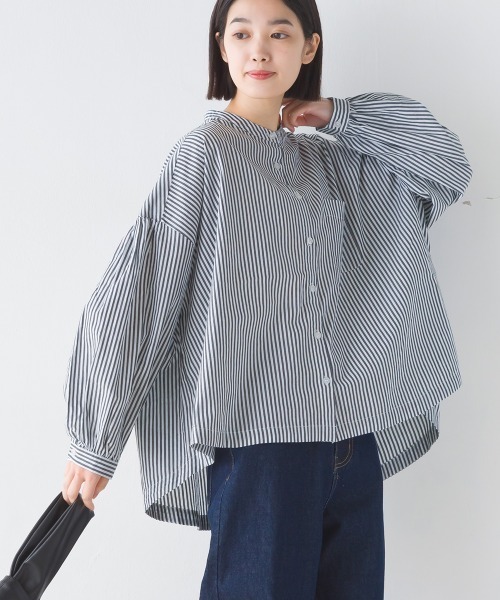 OMNES（オムネス）の「製品洗いブロードボリューム袖長袖シャツ（シャツ/ブラウス・レディース・ブラック系その他/ホワイト/ブルー/ブルー系その他/ピンク/ベージュ/ライトグレー/ベージュ系その他/ベージュ系その他2/グレー系その他/ブルー系その他2/ブラック系その他2/ライトブルー/ベージュ系その他3・FREE）」の3枚目の写真