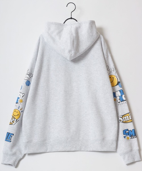 SMILEY FACE(スマイリーフェイス)の「SMILEY FACE/スマイリーフェイス オーバーサイズ 裏起毛 袖プリント バックプリント ロゴ ワンポイント スウェット パーカー/長袖 トップス プルオーバー/レディース メンズ(パーカー・レディース・スミクロ/アッシュグレー/グレー系その他/グレー/ブルー/ブラック/ネイビー/ブラック系その他・L/LL/M)」の11枚目の写真