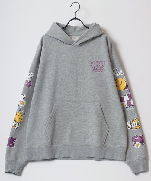 SMILEY FACE(スマイリーフェイス)の「SMILEY FACE/スマイリーフェイス オーバーサイズ 裏起毛 袖プリント バックプリント ロゴ ワンポイント スウェット パーカー/長袖 トップス プルオーバー/レディース メンズ(パーカー・レディース・スミクロ/アッシュグレー/グレー系その他/グレー/ブルー/ブラック/ネイビー/ブラック系その他・L/LL/M)」の14枚目の写真