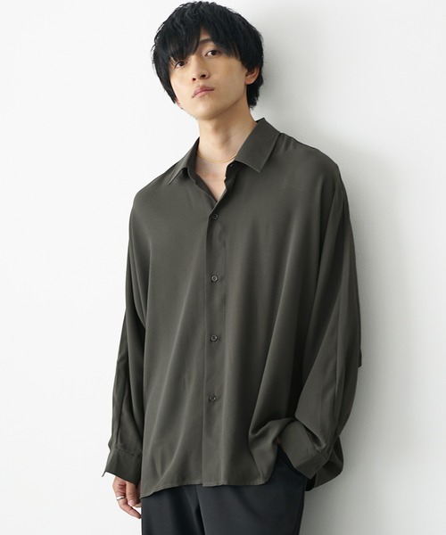MinoriTY(マイノリティ)の「【MinoriTY】落ち感ドルマンスリーブビッグシャツ 長袖シャツ ビッグシルエット ルーズシルエット レギュラーカラー メンズ 秋服(シャツ/ブラウス・メンズ・ブラック/ベージュ/ブルー/カーキ/ワイン・L/S/M)」の18枚目の写真